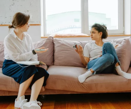 Teenager receiving counselling from Olivia Baker, specializing in relationship counselling in Stockport and via Zoom.